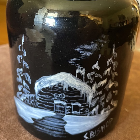 Apathacary Black Jar with Hand Painted Winter Scene - Picture 2 of 8